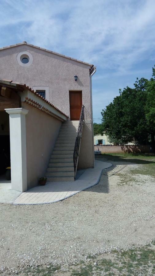 Gite touristique Piolenc Extérieur photo